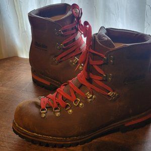 Raichle Hiking Boots. Size 12